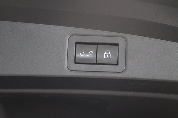 Toyota Corolla 15 of 26