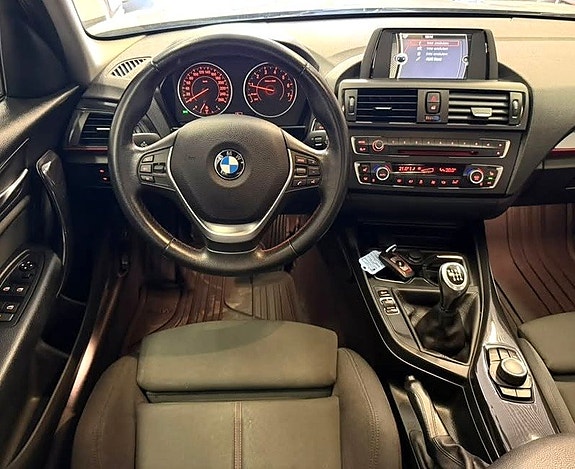 BMW 116i 11 of 24