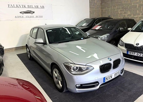 BMW 116i 3 of 24