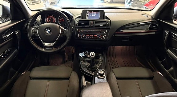 BMW 116i 13 of 24