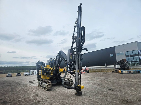Epiroc FlexiROC T30R-03 Borrvagn 4 of 12