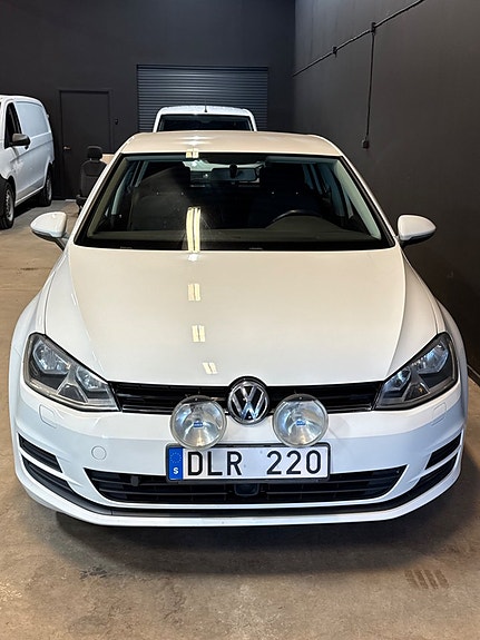 Volkswagen Golf I 9 of 18