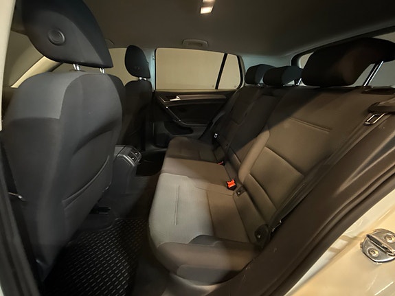 Volkswagen Golf I 15 of 18