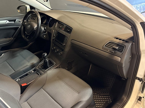 Volkswagen Golf I 16 of 18