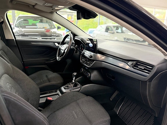 Ford Focus 8 of 16
