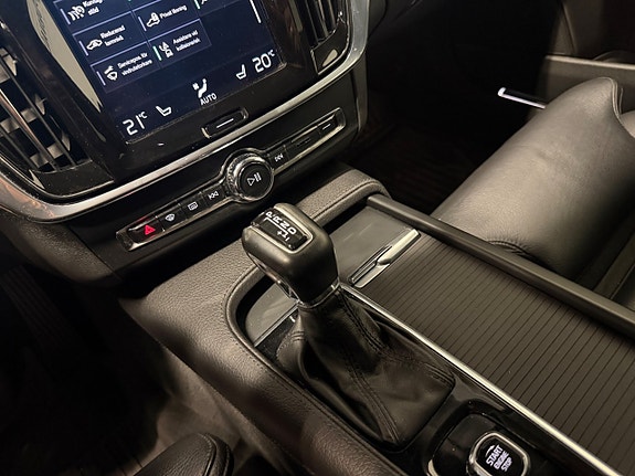 Volvo S90 21 of 21