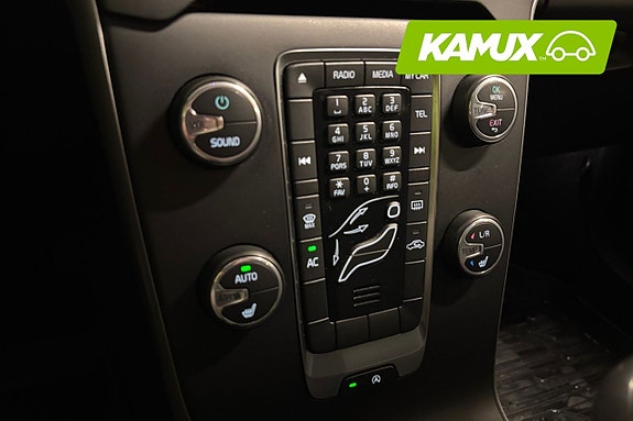 Volvo V40 24 of 24