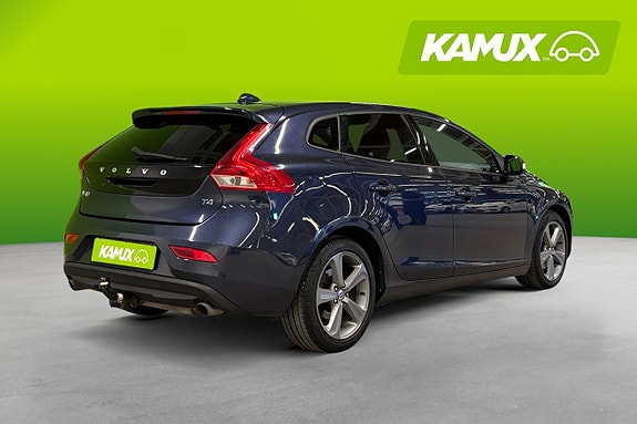 Volvo V40 4 of 24