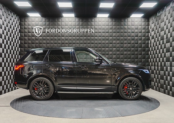 Land Rover Range Rover Sport 8 of 29