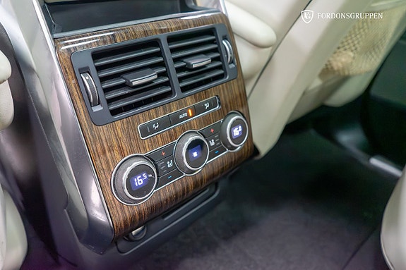 Land Rover Range Rover Sport 27 of 29