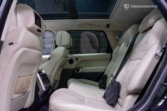 Land Rover Range Rover Sport 26 of 29