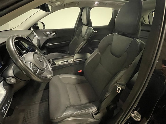 Volvo XC60 6 of 8