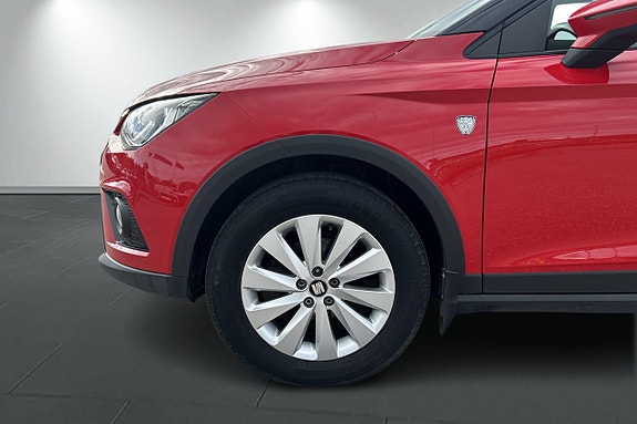 Seat Arona 11 of 25