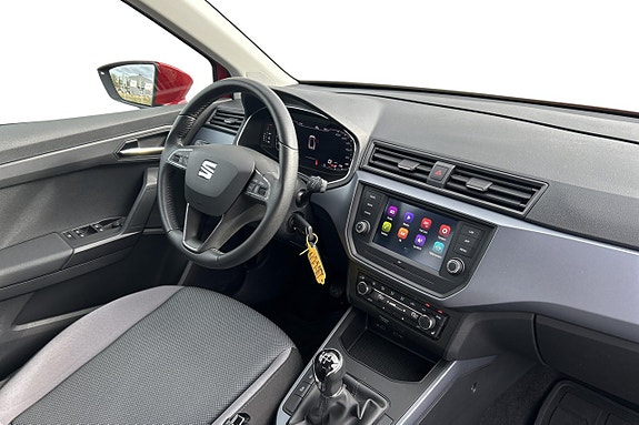 Seat Arona 17 of 25