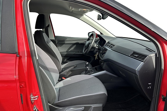 Seat Arona 15 of 25