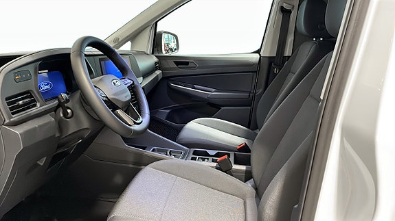 Ford Transit Connect 5 of 11