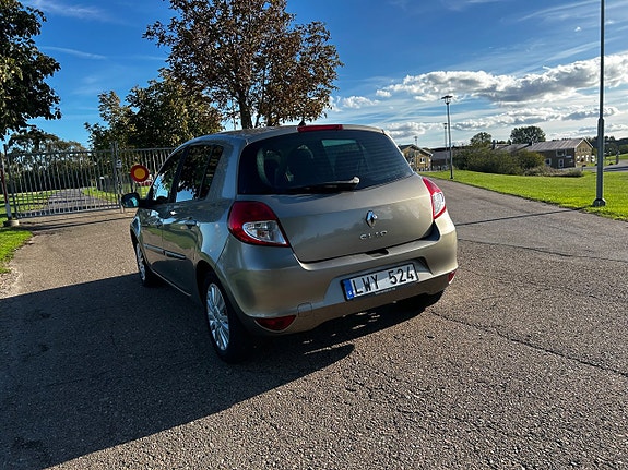 Renault Clio 4 of 9