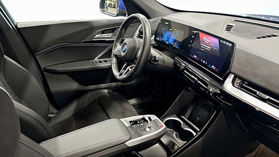 BMW X1 3 of 13