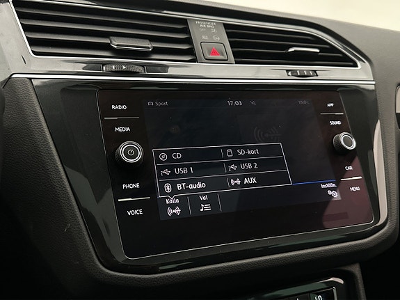 Volkswagen Tiguan 28 of 30