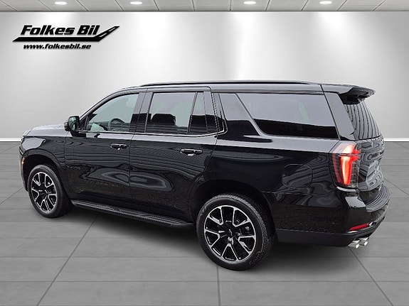 Chevrolet Tahoe 4 of 23