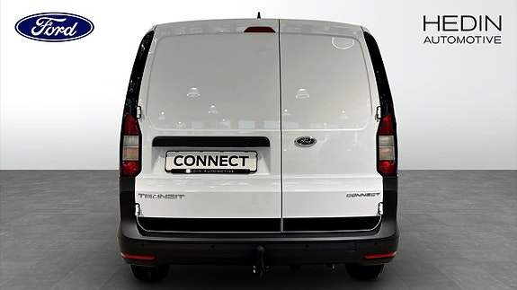 Ford Transit Connect 7 of 11
