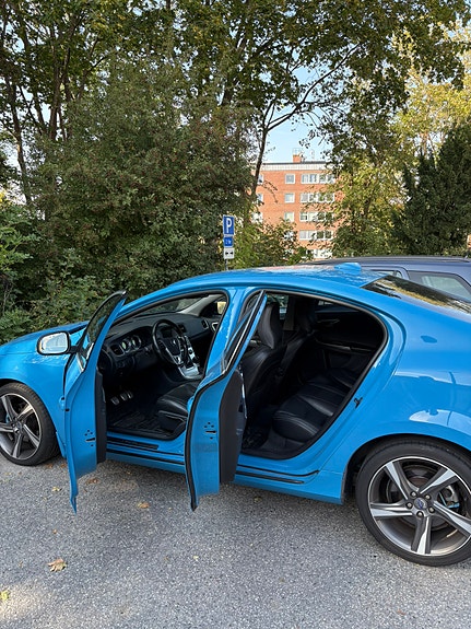 Volvo S60 6 of 6