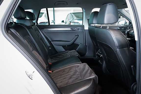 Skoda Superb 23 of 27