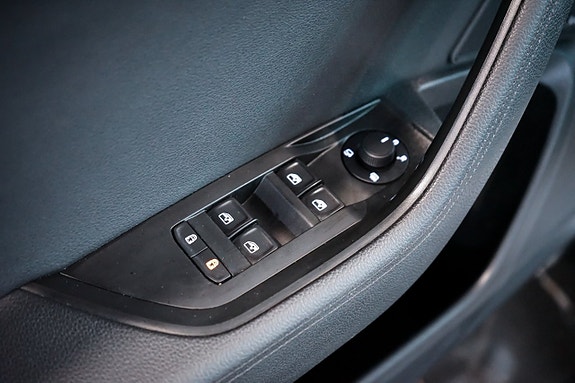 Skoda Superb 21 of 27