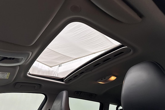 Volvo XC70 14 of 18