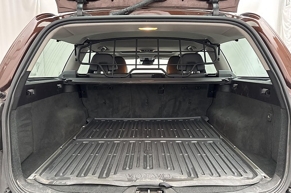Volvo XC70 10 of 18