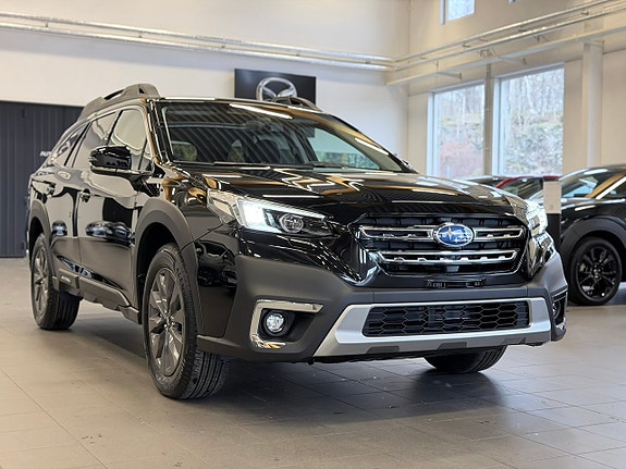 Subaru Outback 2 of 17