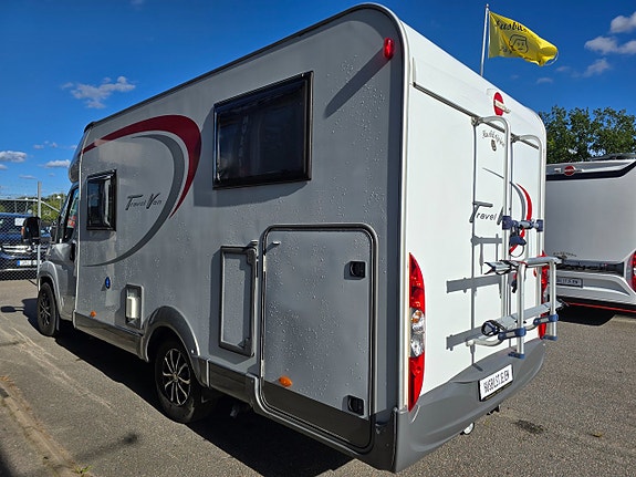 Bürstner TRAVEL VAN 620 FIAT 3.0L AUT.177HK.2XAC ENKELSÄNGAR. 5 of 17