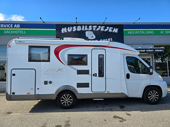 Bürstner TRAVEL VAN 620 FIAT 3.0L AUT.177HK.2XAC ENKELSÄNGAR. 2 of 17