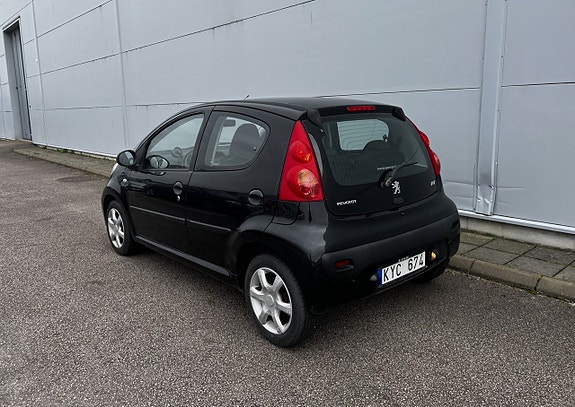 Peugeot 107 3 of 8