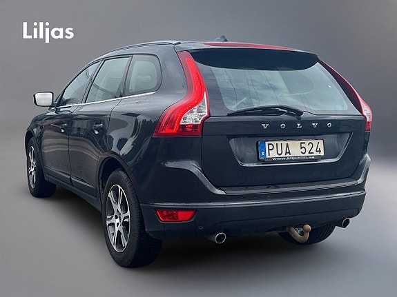 Volvo XC60 3 of 4