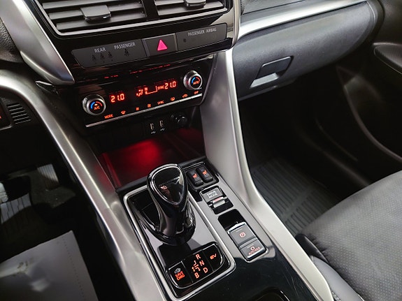 Mitsubishi Eclipse Cross 9 of 15