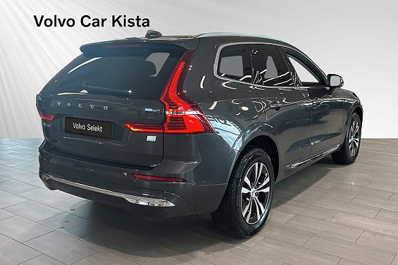 Volvo XC60 5 of 30