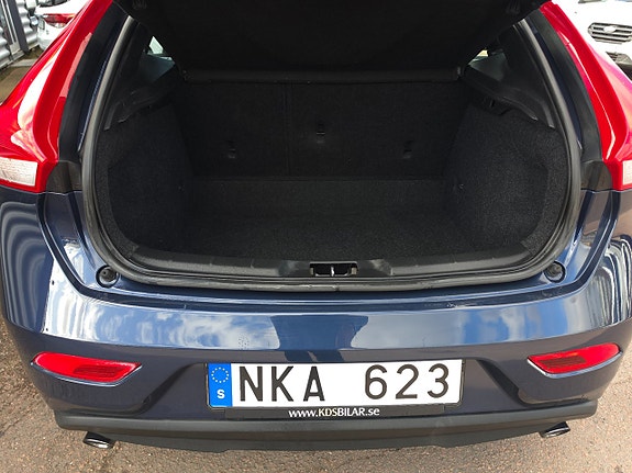 Volvo V40 11 of 11