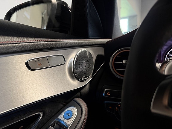 Mercedes-Benz C43 14 of 30