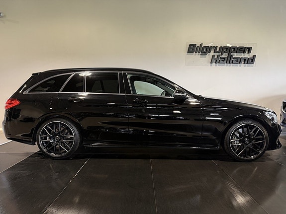Mercedes-Benz C43 7 of 30