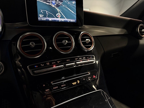 Mercedes-Benz C43 26 of 30