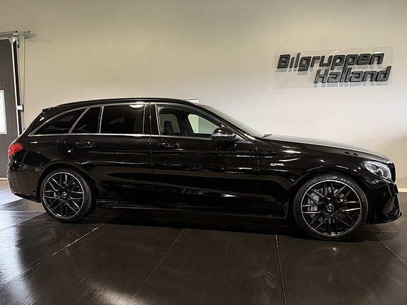 Mercedes-Benz C43 6 of 30