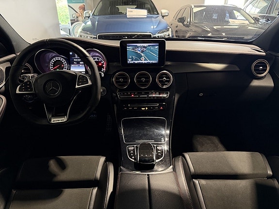 Mercedes-Benz C43 15 of 30