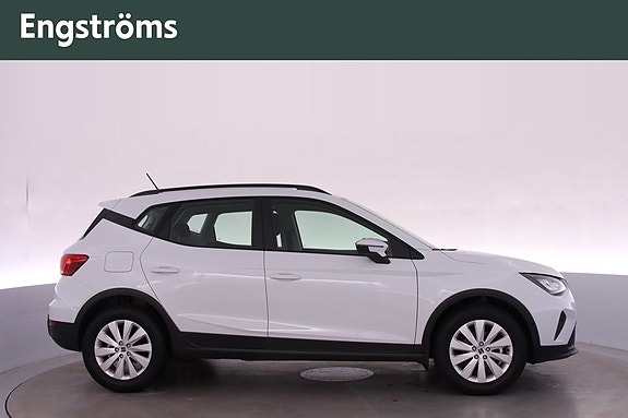 Seat Arona 2 of 22