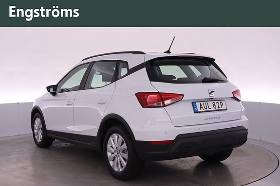 Seat Arona 4 of 22