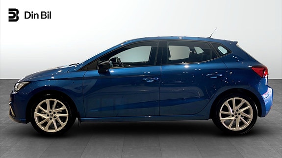 Seat Ibiza 2 of 12