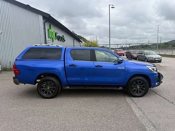 Toyota HiLux 3 of 7