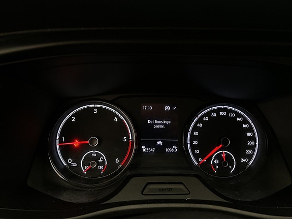 Volkswagen Transporter 25 of 30