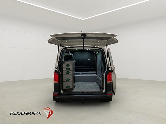 Volkswagen Transporter 12 of 30