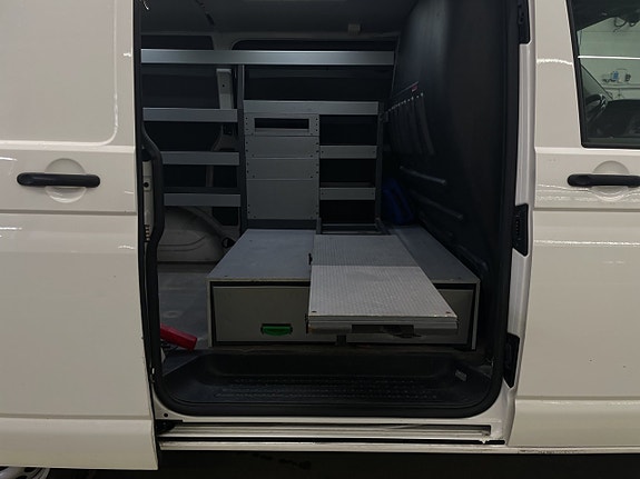 Volkswagen Transporter 20 of 30